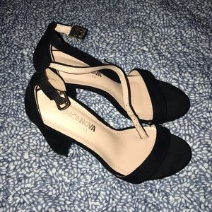 Fashion nova chunky heels!